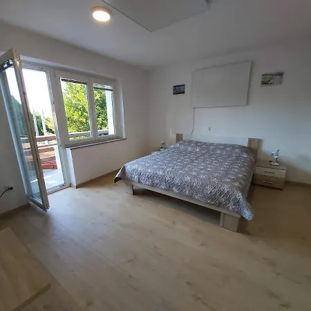 Apartma Divaca, Srebrna