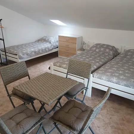 Apartma Divaca, Srebrna *