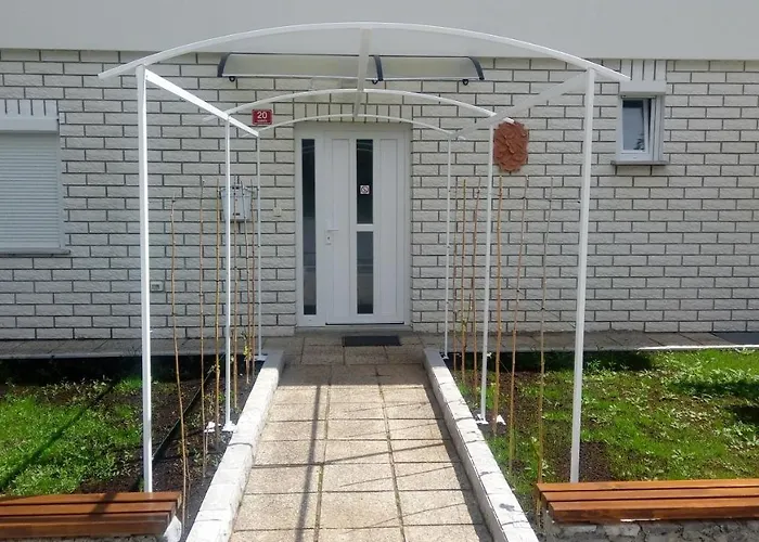 アパート Divaca, Srebrna *