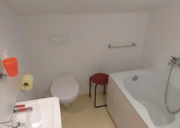 アパート Divaca, Srebrna