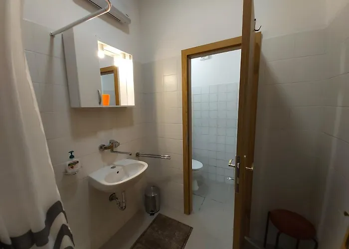 Divaca, Srebrna Апартаменты