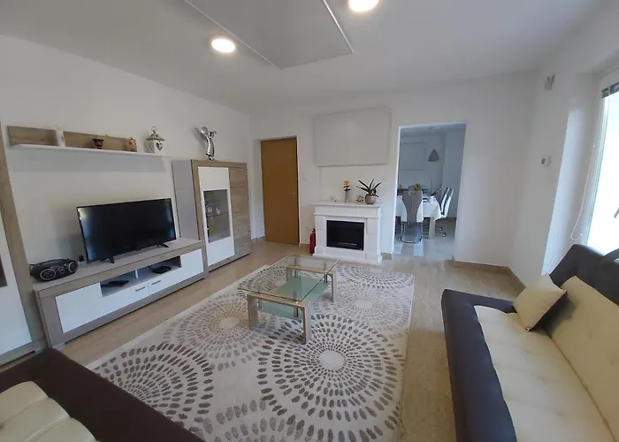 アパート Divaca, Srebrna ディヴァーチャ